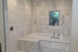 Bathtub With Tiles